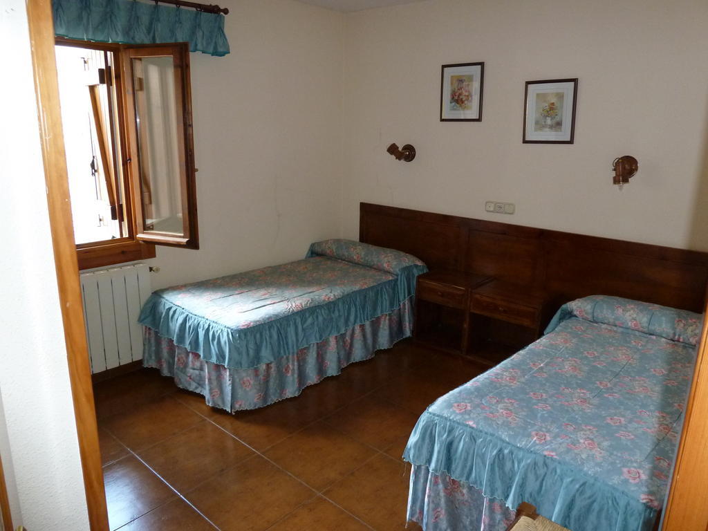 Apartahotel Faure Sallent de Gállego Habitación foto