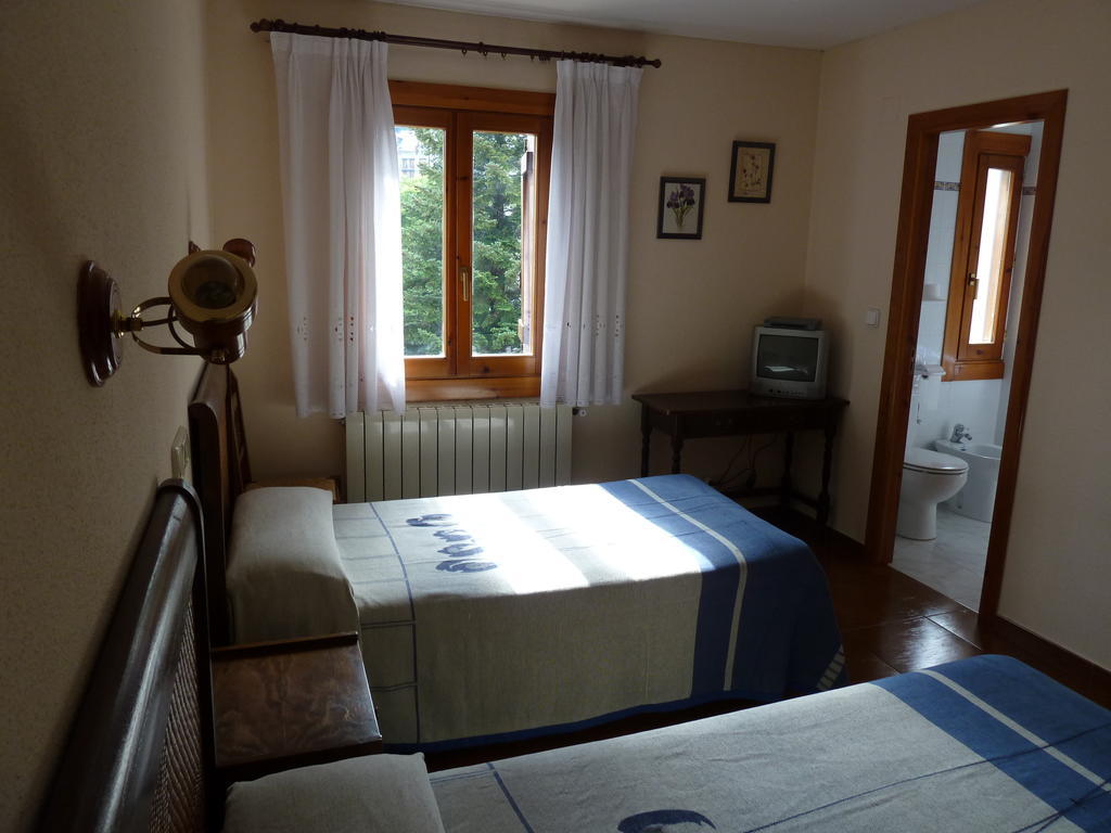 Apartahotel Faure Sallent de Gállego Habitación foto