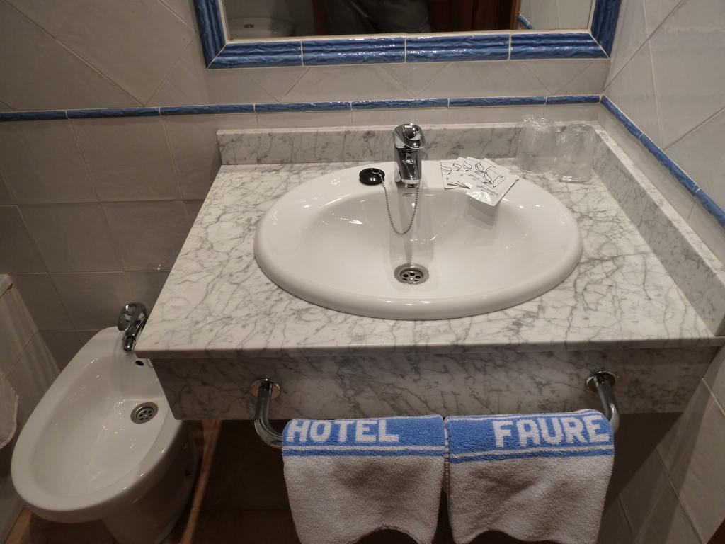 Apartahotel Faure Sallent de Gállego Habitación foto